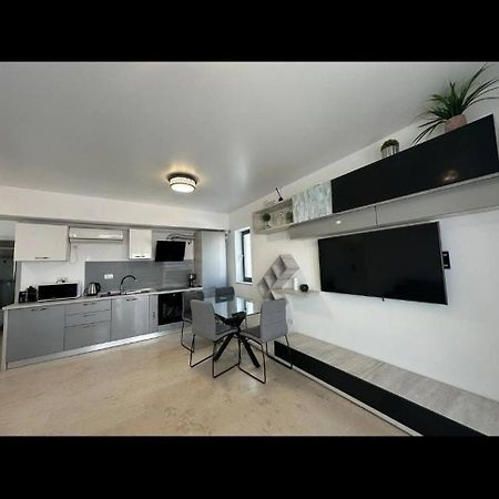 Seafront Papaya Apartment Năvodari Εξωτερικό φωτογραφία
