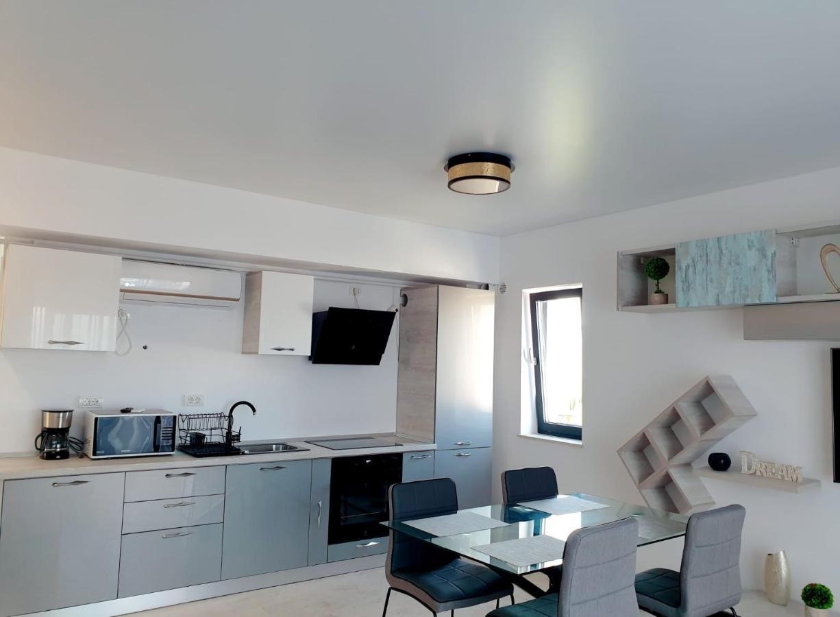 Seafront Papaya Apartment Năvodari Εξωτερικό φωτογραφία